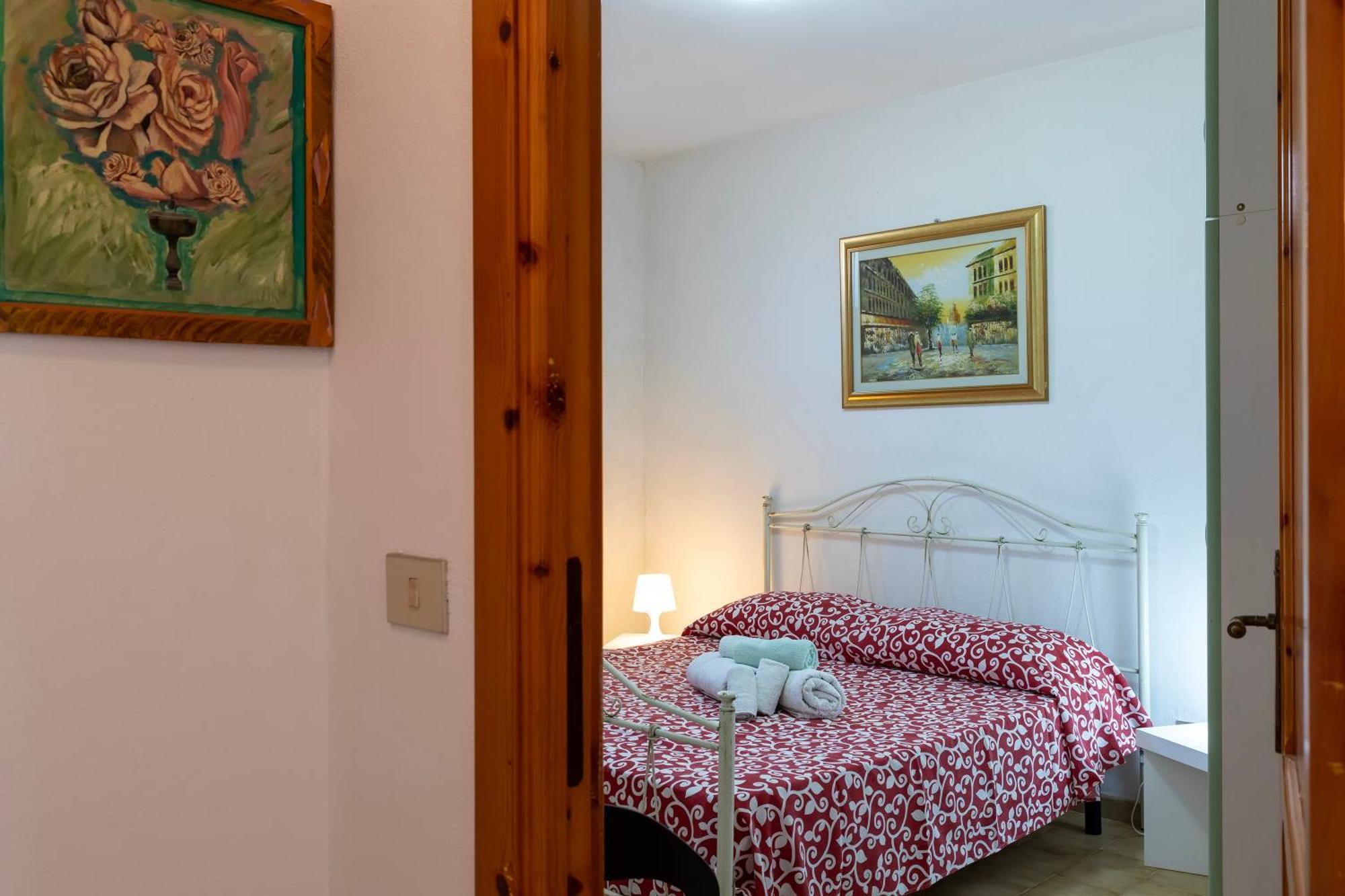 Casa Vacanze Patrizia Валледория Экстерьер фото